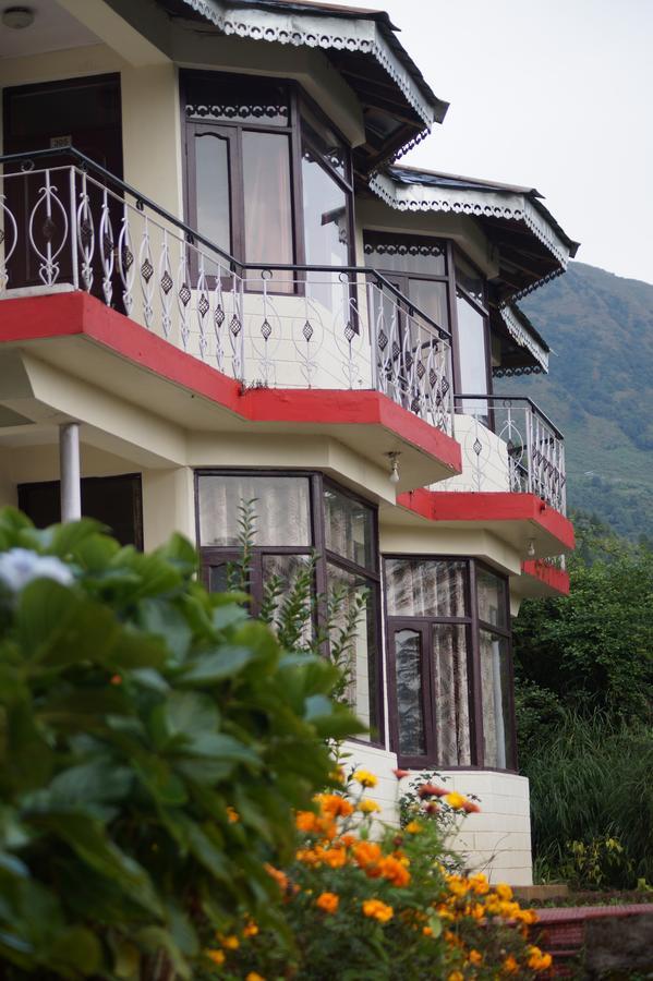 Hotel Shivalay Dharamshala Dış mekan fotoğraf